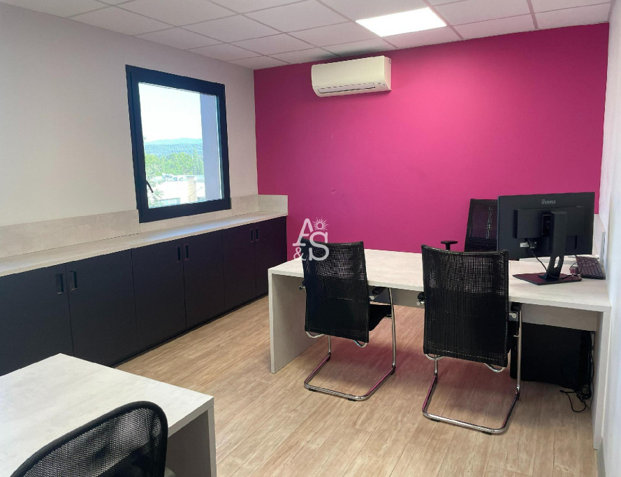 A&S IMMOBILIER, LOCATION Bureaux / Locaux, réf : 1719 / 717650